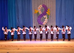 Свято весни, кохання, краси